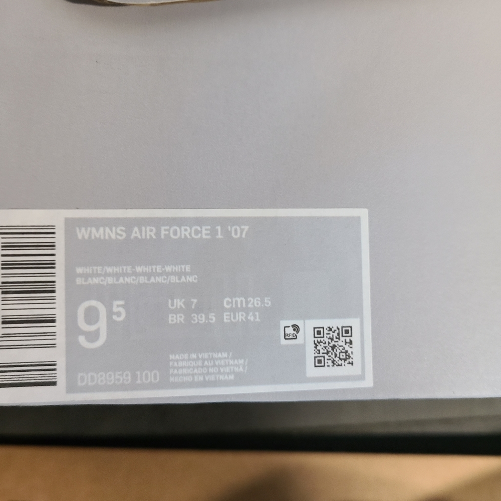 Air Force - Picture 3 of 3